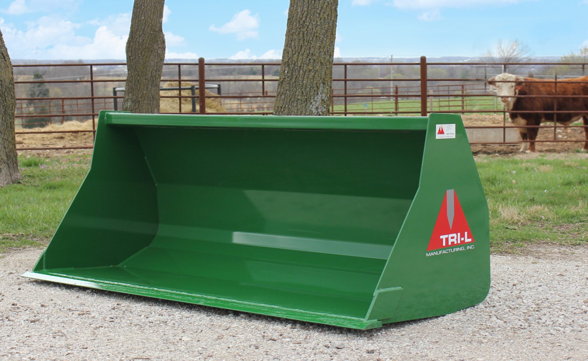 green agricultural bucket